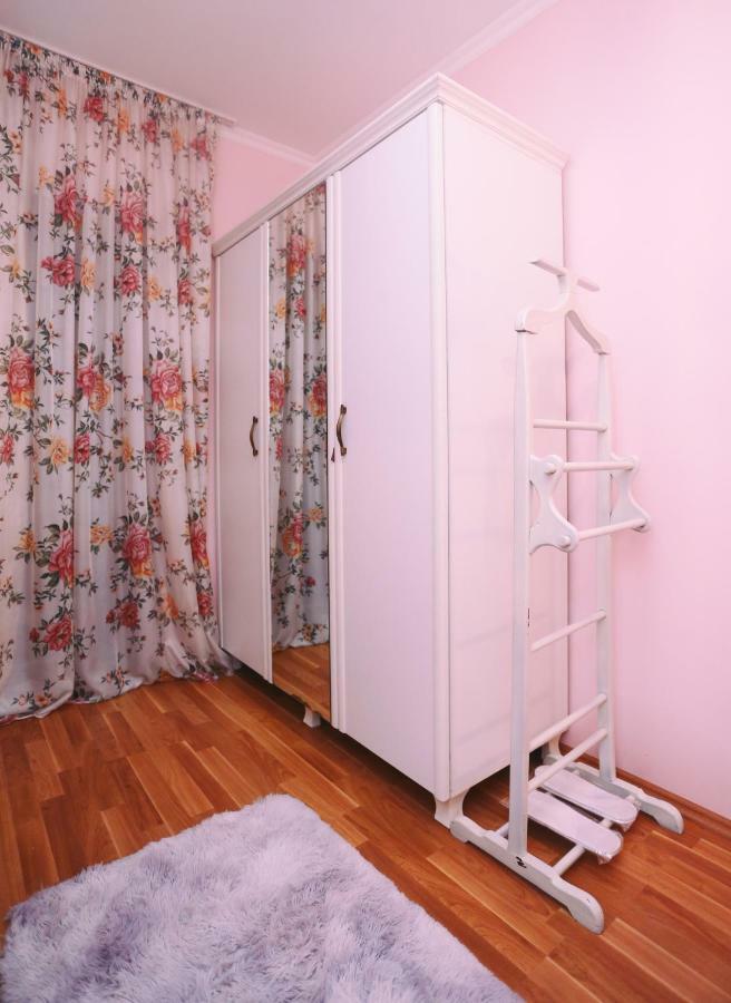Apartment On Freedom Square Diuma Street تبليسي المظهر الخارجي الصورة