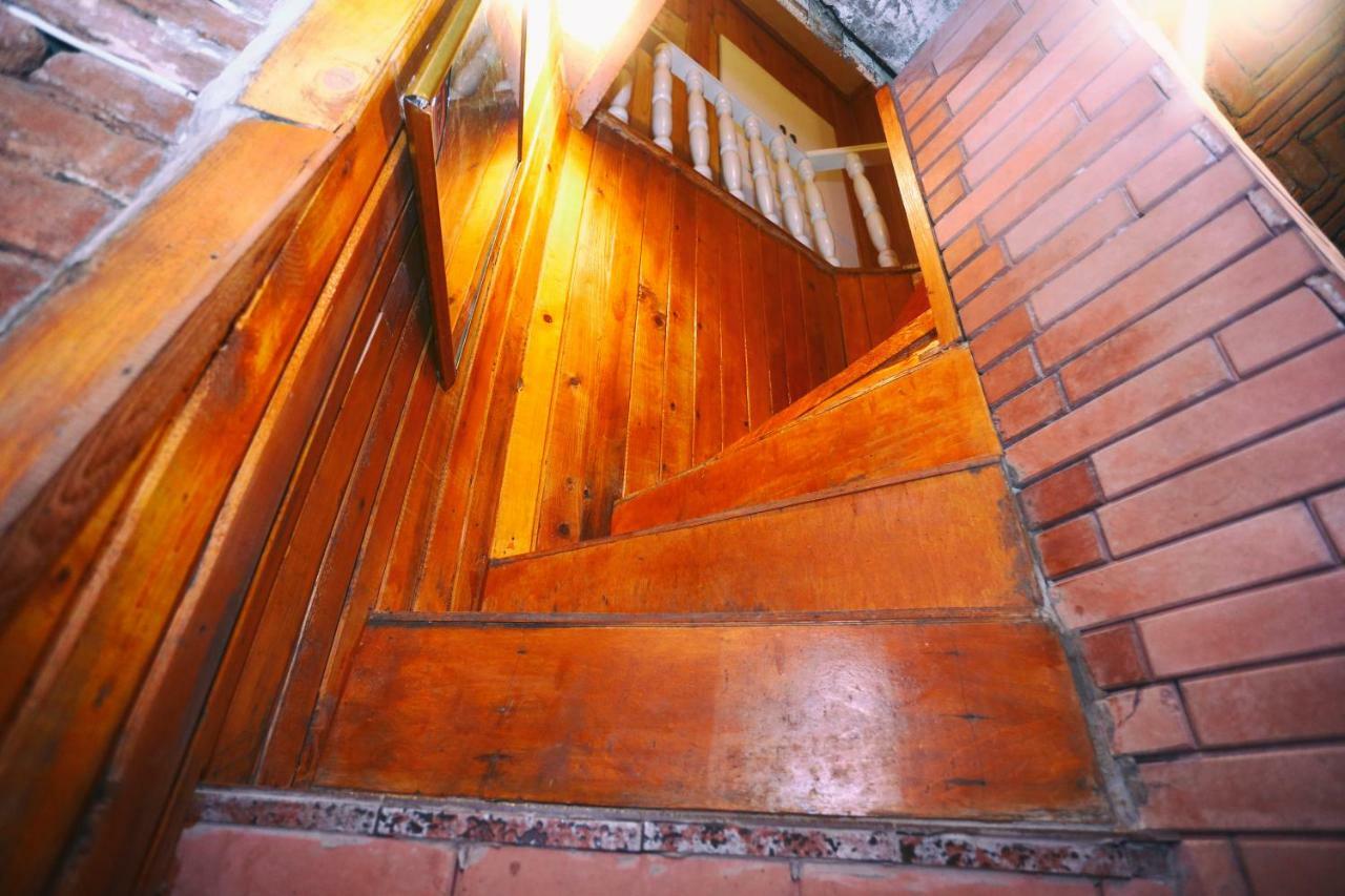 Apartment On Freedom Square Diuma Street تبليسي المظهر الخارجي الصورة